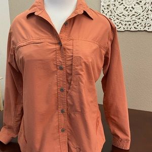 Mountain Hardwear long sleeve button up top